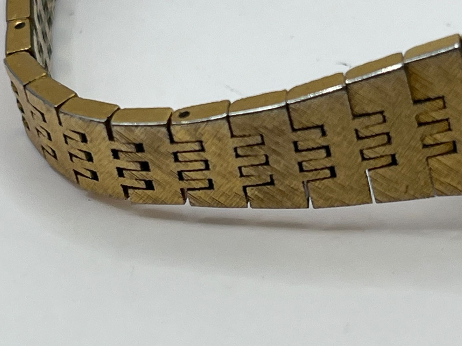 Citizen Quartz Vintage Dress Gold Tone (3220) - Imagen 4
