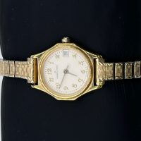 Hamilton Vintage Octagonal Case Expansion Band Watch