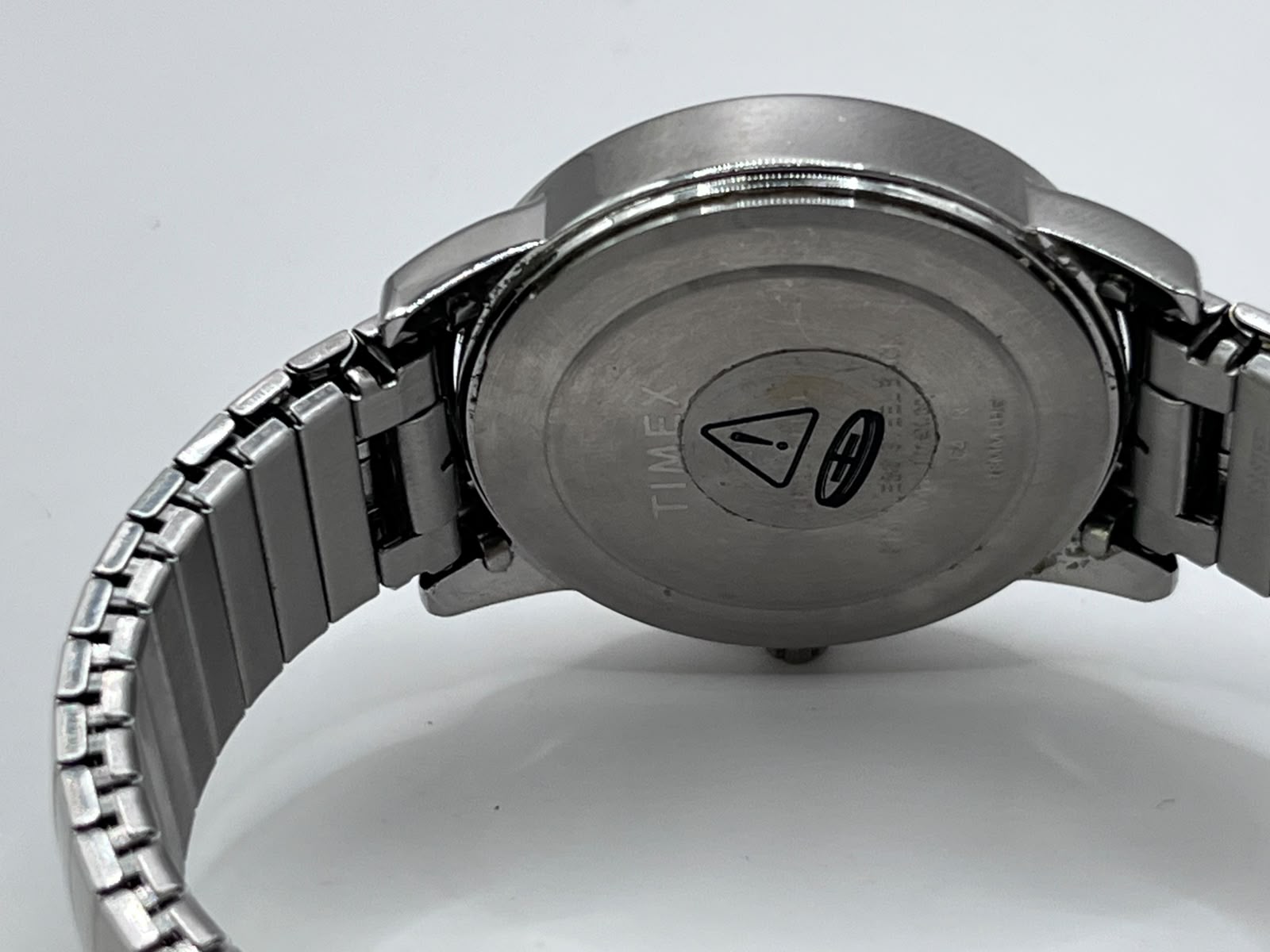 Timex Easy Reader Indiglo Day-Date Expansion Band Silver Tone - Imagen 4