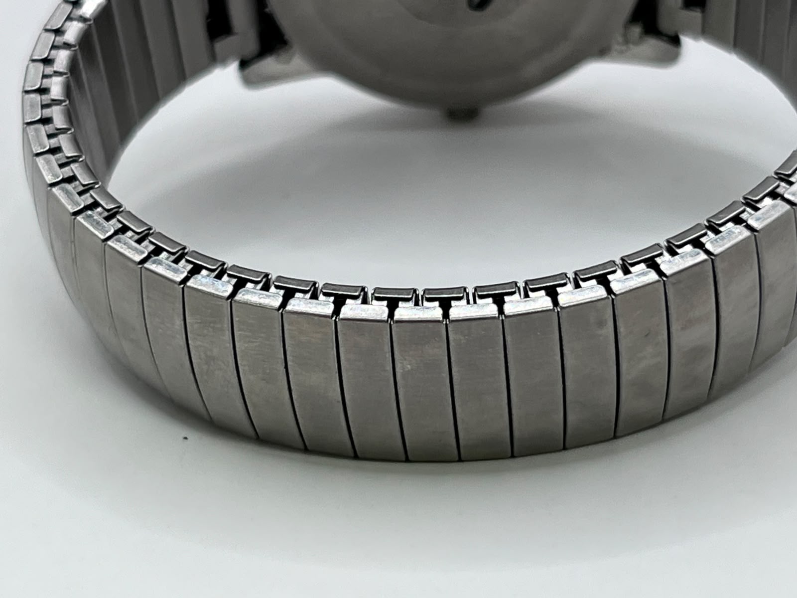 Timex Easy Reader Indiglo Day-Date Expansion Band Silver Tone - Imagen 3