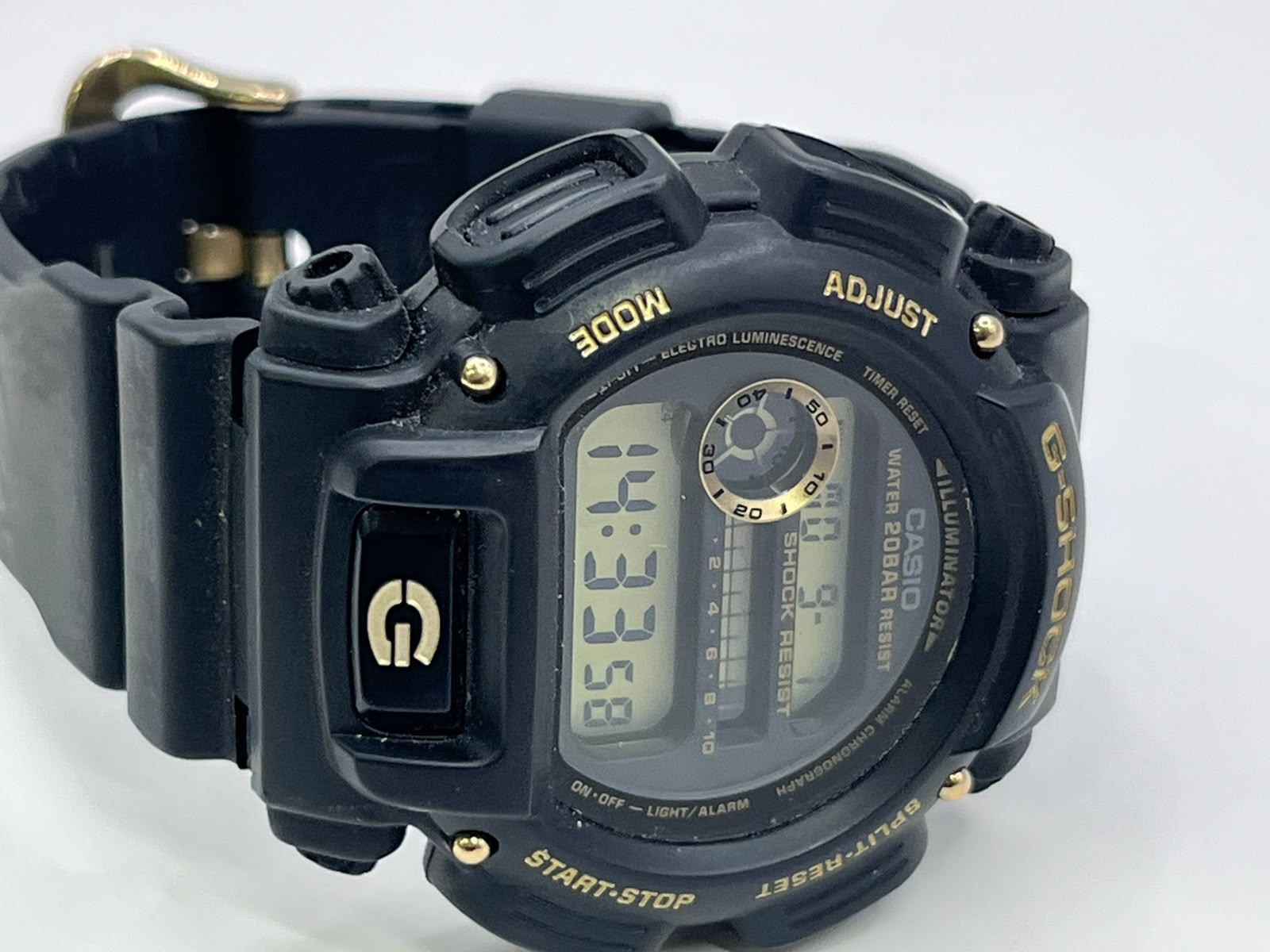 Casio G-Shock "Digital" (modelo DW-9052GBX-1A9) - Imagen 4