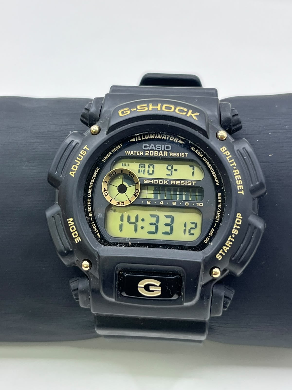 Casio G-Shock "Digital" (modelo DW-9052GBX-1A9)