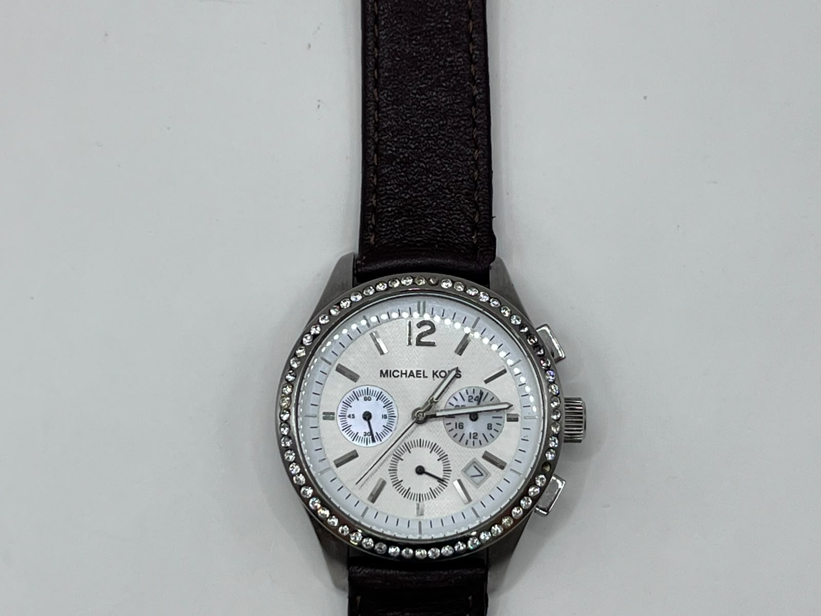 Michael Kors Bradshaw White Dial Leather Chronograph - Imagen 5