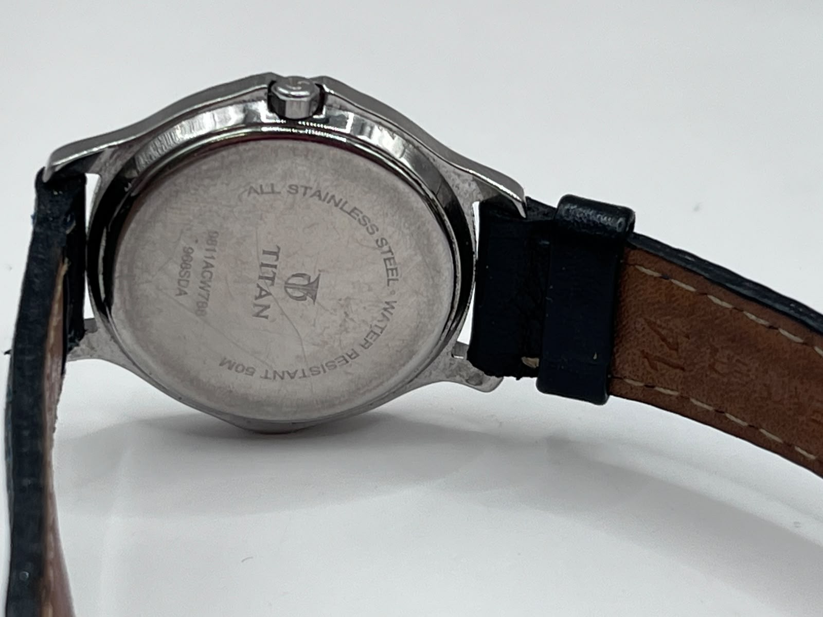 Titan Diver Style 50M Blue Dial Leather Strap - Imagen 4