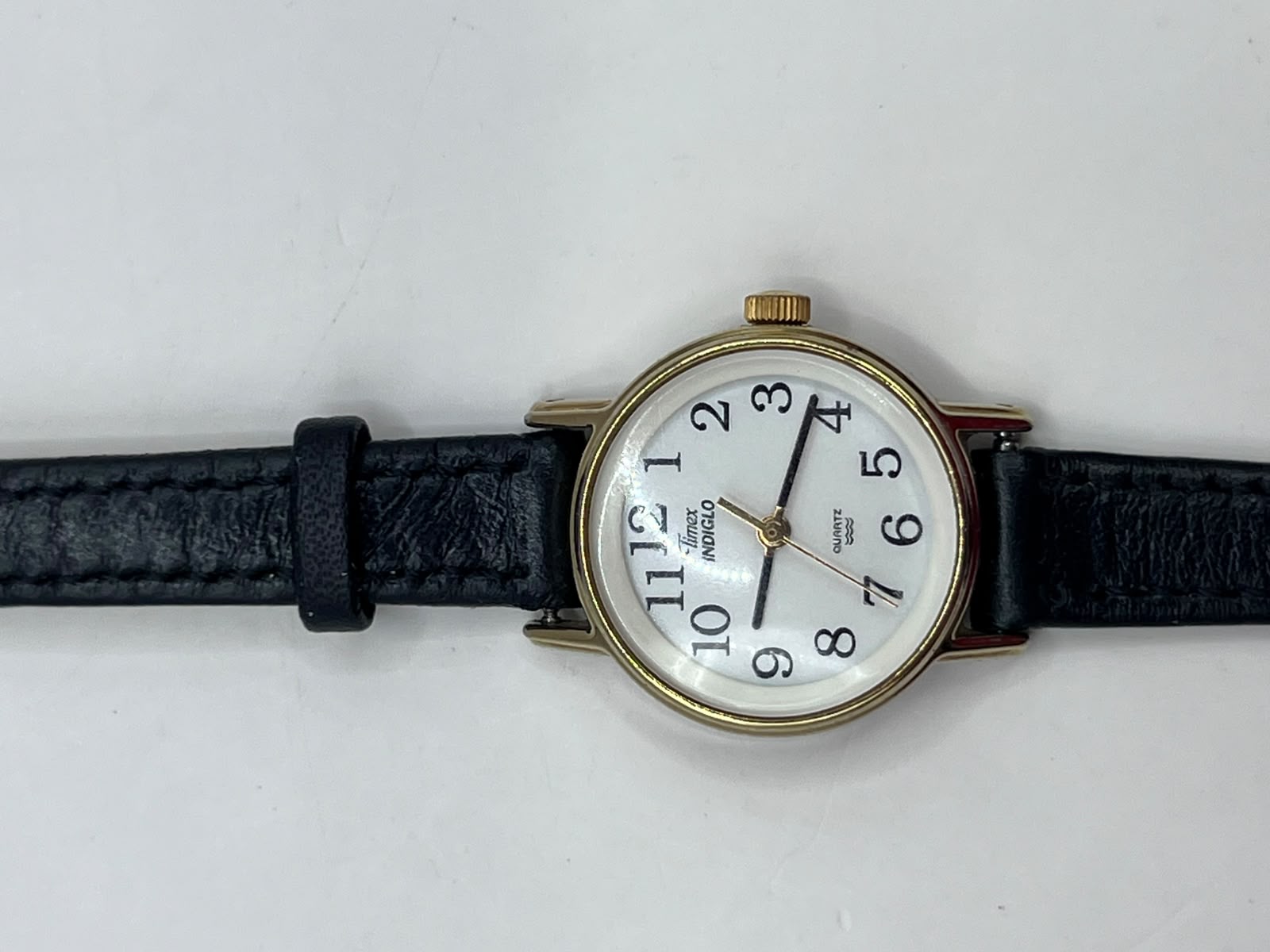 Timex Indiglo Easy Reader Petite Black Leather Gold Tone