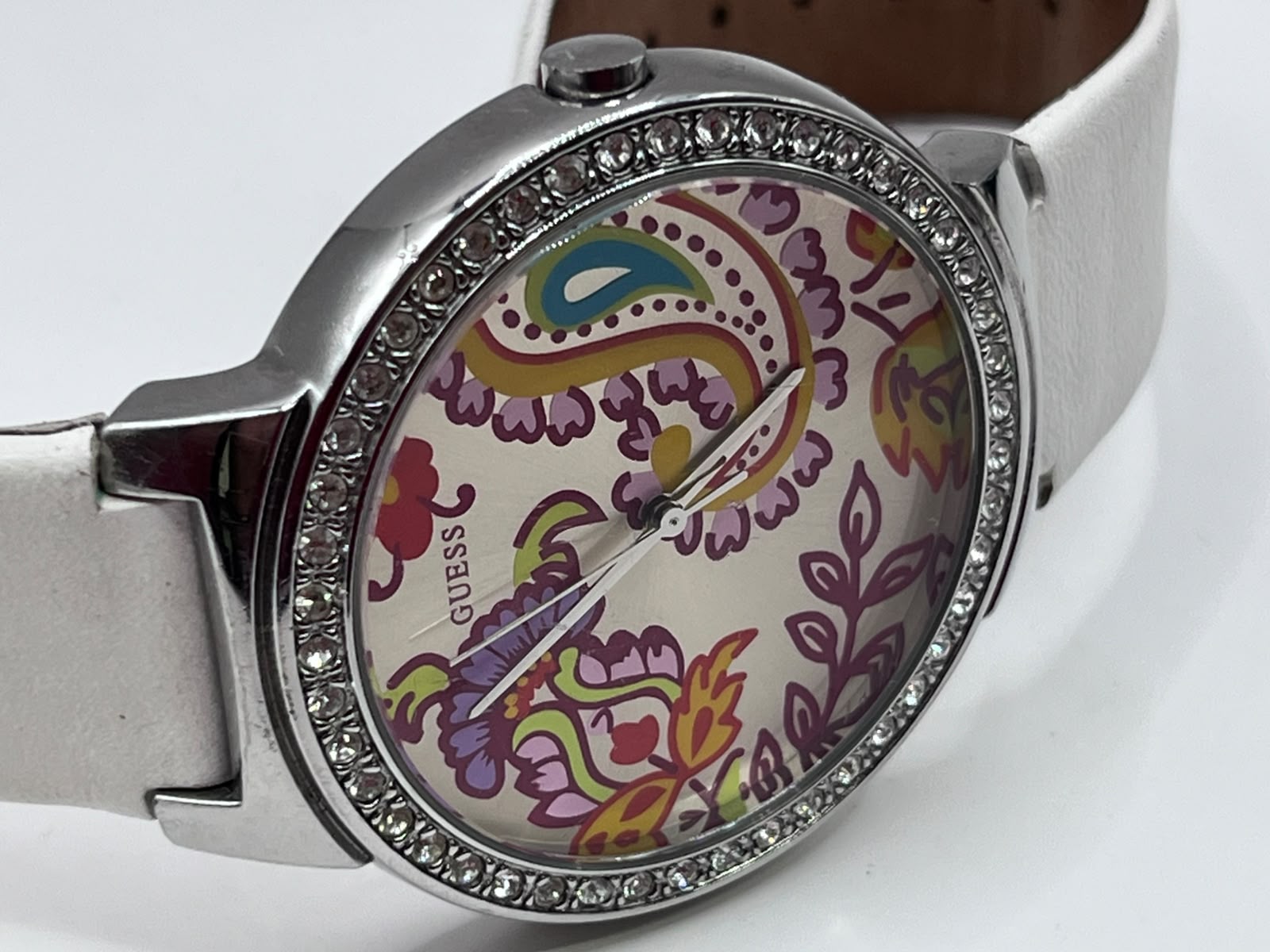 Guess Paisley and Flower Pattern - Imagen 4