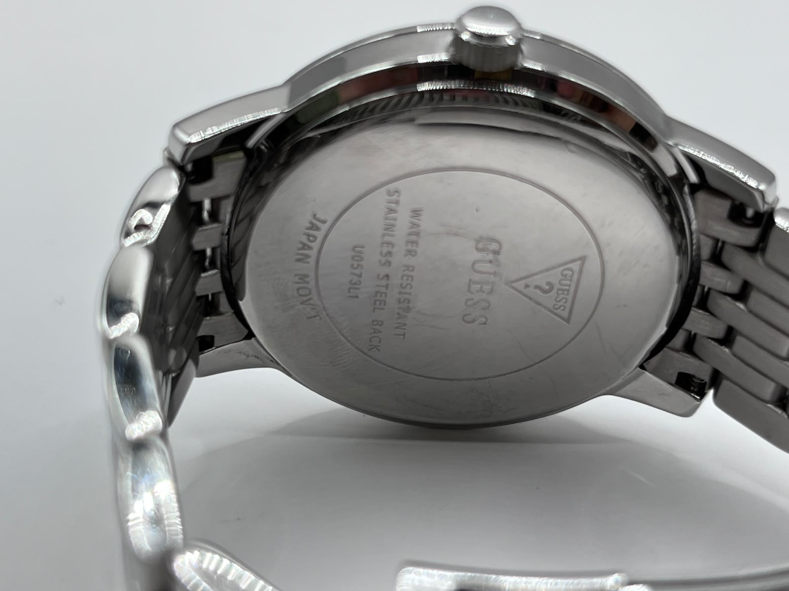 GUESS Gramercy Silver-Tone Stainless Steel Watch W0573L1 - Imagen 6