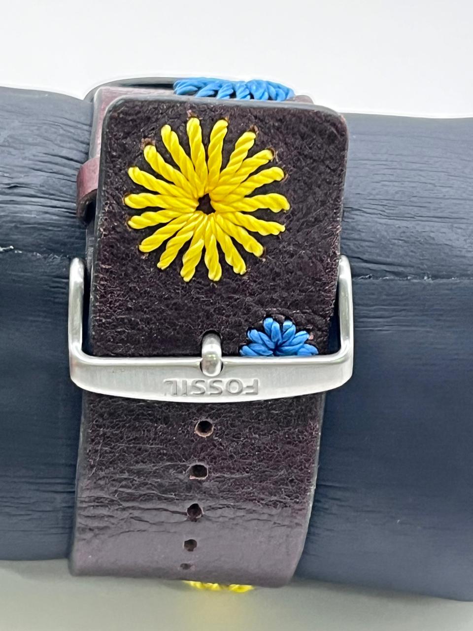 Fossil Trend Cuff Watch - Imagen 4