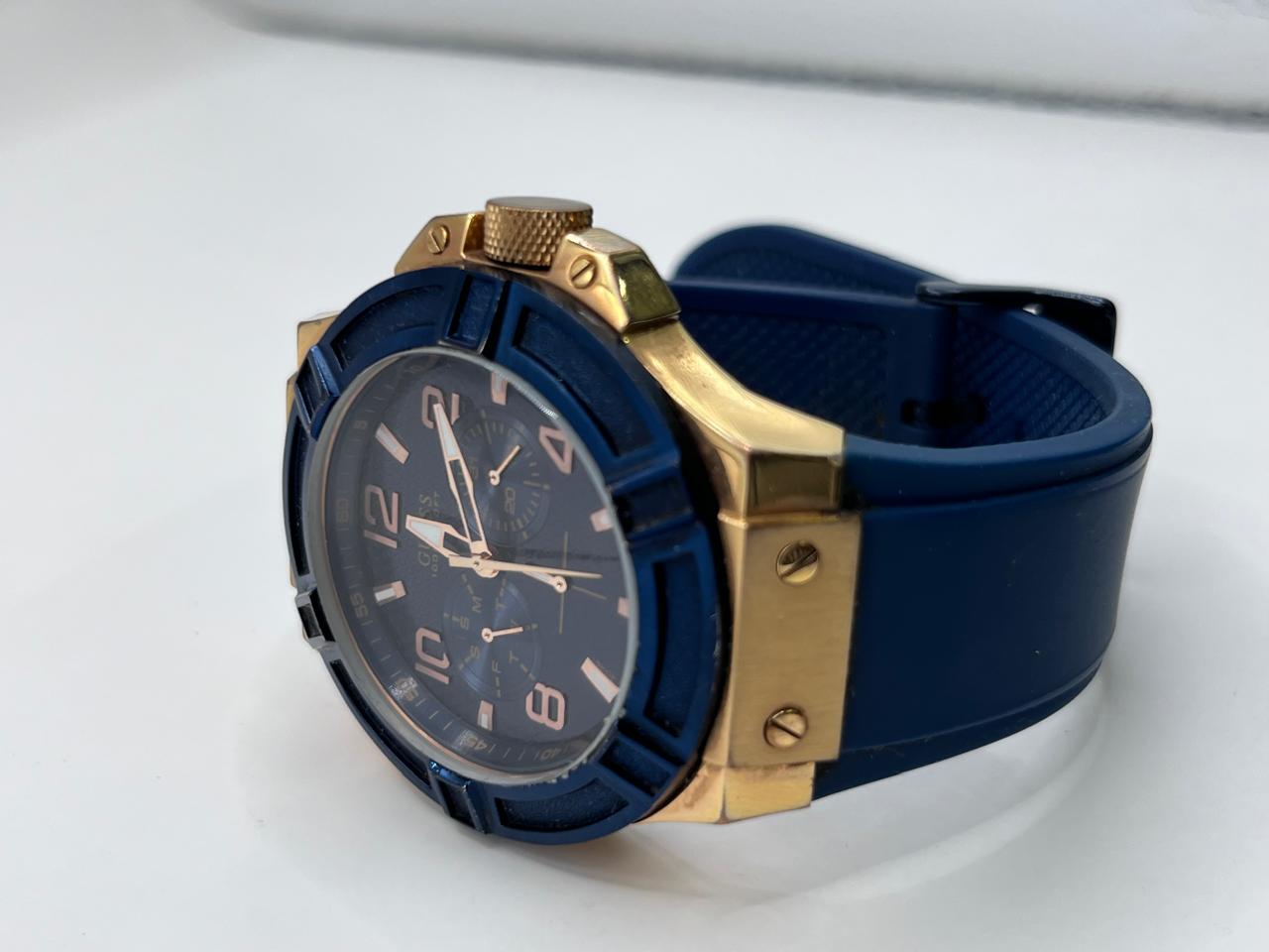 Guess Rigor Chronograph Multi-Function Blue/Gold (Referencia W0247G3) - Imagen 3