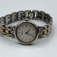 Seiko Quartz 1N00-1H20.