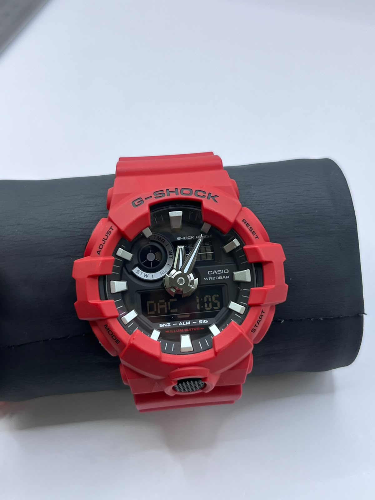 Casio G-Shock GA-700-4A