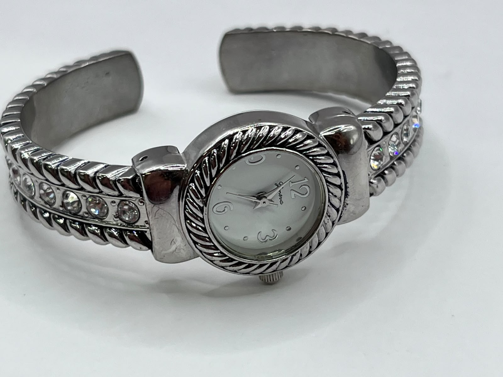 Geneva Cable Bangle Twisted Cuff