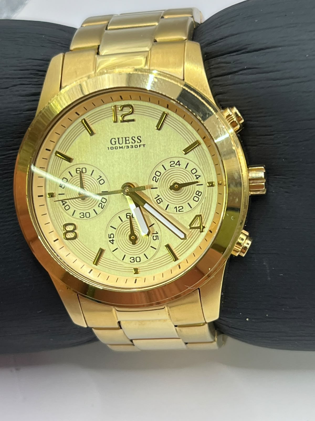 Guess U13578L1