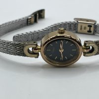 Timex Cavatina Oval Mesh Vintage