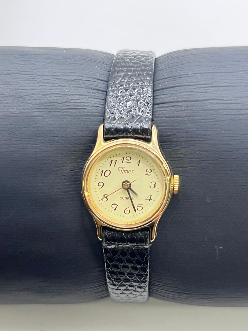 Timex Cavatina TW2Y87700