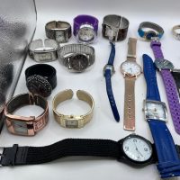 Lote 15 , 30 relojes